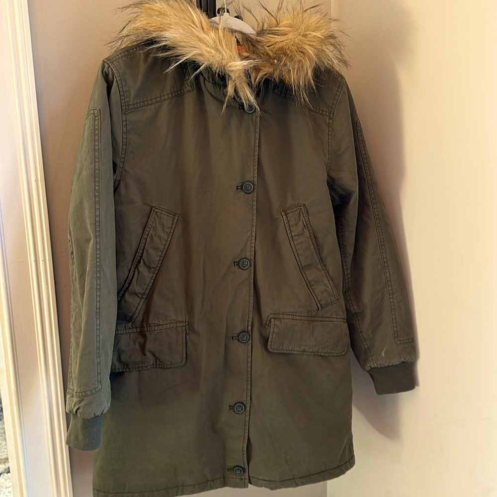 Abercrombie hooded fur trim parka